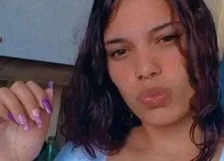 Mulher é presa por matar grávida, retirar bebê e fingir parto para ficar com a criança, diz polícia