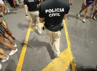Mulher é presa suspeita de estuprar criança de 2 anos em circuito de carnaval na Bahia