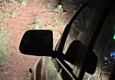 Mulher sequestrada é encontrada morta dentro do próprio carro; três suspeitos são presos 