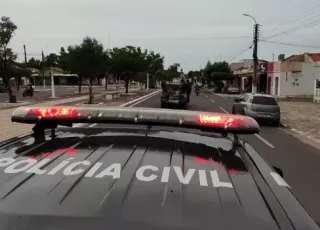 Namorada é suspeita de tentar decepar pênis de homem enquanto ele dormia