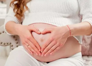 Necessaire da gestante: itens essenciais para cada fase  