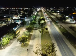 Neoenergia Coelba moderniza o sistema de iluminação pública de cinco municípios do Extremo Sul da Bahia 