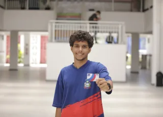 Nesta quarta (15), Estado paga parcela do Bolsa Presença para mais de 368 mil estudantes baianos