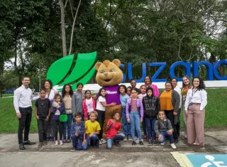 No Dia de Proteção às Florestas, Suzano destaca programa que já impactou mais de 8 mil pessoas em 2025