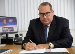 No Dia do Rodoviário Baiano, Sandro Régis recorda extinção do Derba e critica governo: 