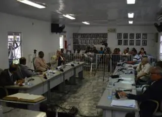 Nova Viçosa - Câmara de vereadores faz balanço positivo das atividades no primeiro semestre de 2019