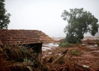 Número de mortos em Brumadinho chega a 84; 42 foram identificados