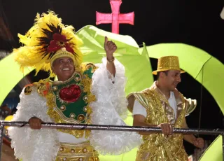 O Carnaval em Caravelas chega em seu quinto dia de festa com muita animação 