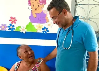 O ex prefeito  Dr. Marcelo Angênica é demitido e impedido de frequentar o hospital de Itamaraju