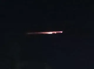 Objetos luminosos não identificados intriga moradores do sul e extremo sul da Bahia