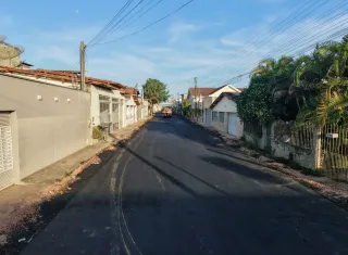 Obra começa e 23 ruas do Vila Caraípe serão pavimentadas em Teixeira de Freitas