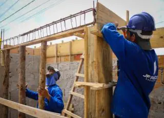 Obras da creche municipal no bairro Liberdade II segue em ritmo acelerado