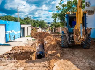 Obras de drenagem avançam no Jardim Caraípe e já atingem 90% de execução em Teixeira de Freitas