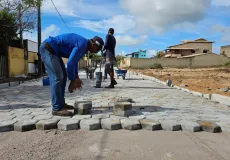 Obras de pavimentação está redefinindo a paisagem da beira-mar na zona norte de Mucuri