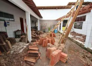 Obras de reformas em Escolas Municipais vão beneficiar milhares de alunos em Teixeira de Freitas