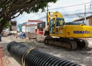 Obras no entorno do Shopping Teixeira Mall avançam