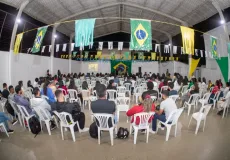Oficina Conexão em Libras reúne público e reforça compromisso com a inclusão em Teixeira de Freitas