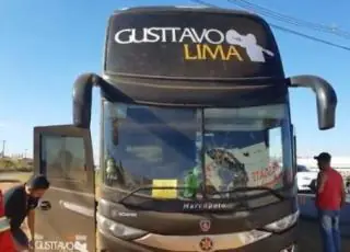 Ônibus de Gustavo Lima se envolve em acidente grave em Goiás