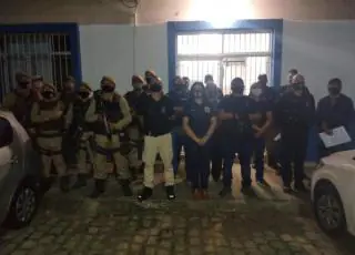 Operação “Caminho da Paz” cumpre mandados de prisão e aprende arma e drogas em Teixeira de Freitas