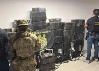 Operação conjunta apreende cerca de uma tonelada de cocaína e prende nove pessoas no Porto de Salvador