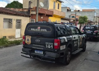 Operação Magnum: Polícia Civil cumpre prisões temporárias e realiza prisão flagrante por tráfico de drogas em Teixeira de Freitas