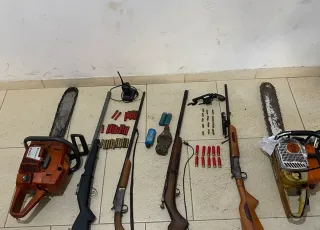 OPERAÇÃO PAZ NO CAMPO: Dois presos e cinco armas apreendidas em investigação de homicídio na zona rural de Itapebi