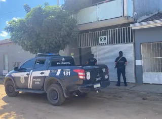 Operação Ponto Final prende suspeito e busca foragido por homicídio de gerente de posto em Eunápolis