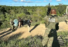 Operações Sombras da Mata II e Tekó Porã II prende 3 e apreende armas de  guerra em áreas de conflito indígena em Prado e Porto Seguro