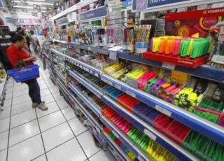 Órgãos de proteção alertam consumidor sobre compra de material escolar