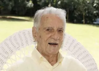 Orlando Drummond completa 101 anos de vida: 'Muito amor e humor'