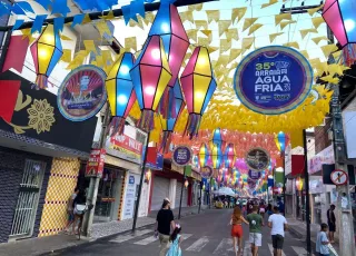 Ornamentação junina é destaque no circuito do 35º Arraiá do Água Fria, em Medeiros Neto