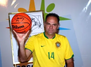 Oscar Schmidt, lenda do basquete brasileiro, morre aos 68 anos  