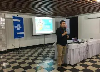 Palestra em Teixeira de Freitas destaca moda sustentável