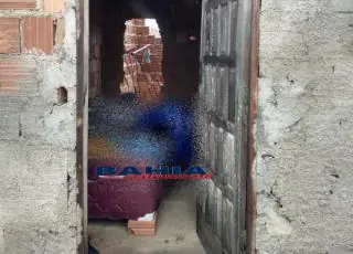 Pedreiro é morto a tiros dentro de casa em Itamaraju