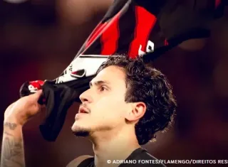 Pedro sai do banco e garante vitória do Flamengo sobre Fluminense