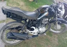 Perseguição policial termina com apreensão de motocicleta após fuga em Eunápolis