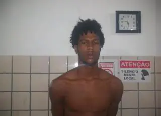 PETO de Alcobaça prende jovem com arma e drogas