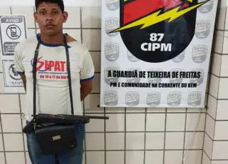 PETO prende suspeito após ser agredido por populares em tentativa de assalto