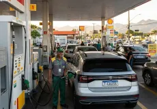 Petrobras anuncia redução de 5,2% no preço da gasolina a partir desta terça-feira