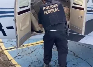 PF apreende avião da Igreja Quadrangular com 290kg de maconha