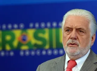 PF deflagra 9ª fase da Operação Compliance Zero e inclui senador Jaques Wagner entre alvos de busca e apreensão