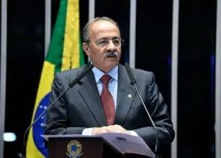 PF encontra dinheiro na cueca de vice-líder do governo no Senado