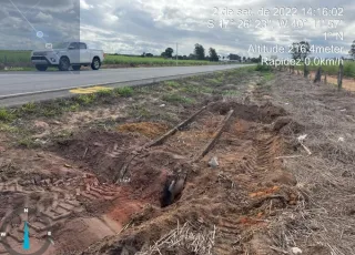 Placas de sinalização são alvo de vandalismo no município de Caravelas