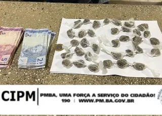 PM apreende adolescente de 15 anos em Teixeira de Freitas com papelotes de maconha