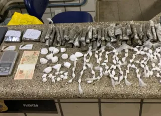 PM apreende adolescentes com mais de 1 kg de drogas em Itamaraju