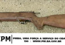 PM apreende arma de fogo em Teixeira de Freitas; homem foi preso