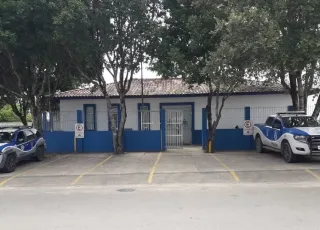 PM apreende dois menores com mandado de apreensão em Teixeira de Freitas