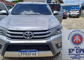 PM apreende Hilux que havia sido roubada horas antes em Teixeira de Freitas