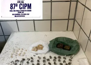PM apreende maconha e crack em Teixeira de Freitas. Suspeito fugiu saltando muros de residências