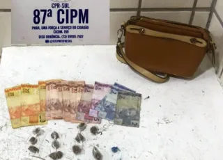 PM apreende maconha e crack no bairro Liberdade em Teixeira de Freitas